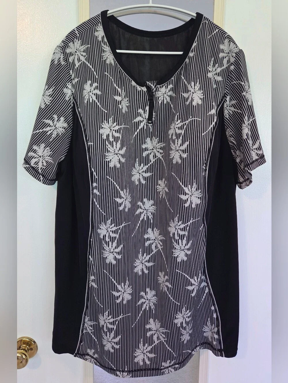 Catherines Swim Top Black & White Floral Stripe Plus Size 5x